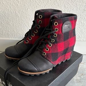 Sorel Black and Red Plaid Wedge Boots